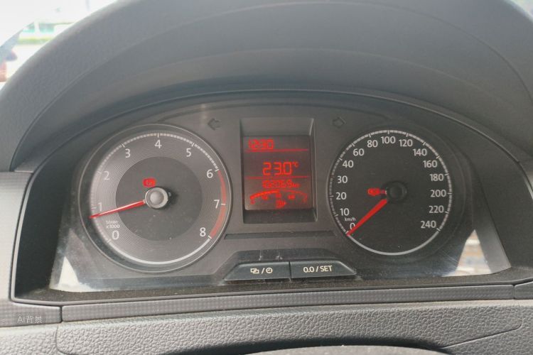 Volkswagen Santana 2019 car image #13