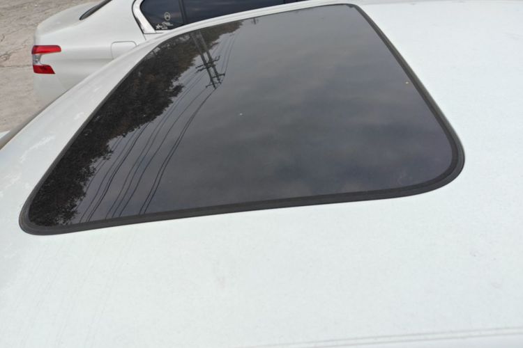 Volkswagen Bora 2023 car image #25