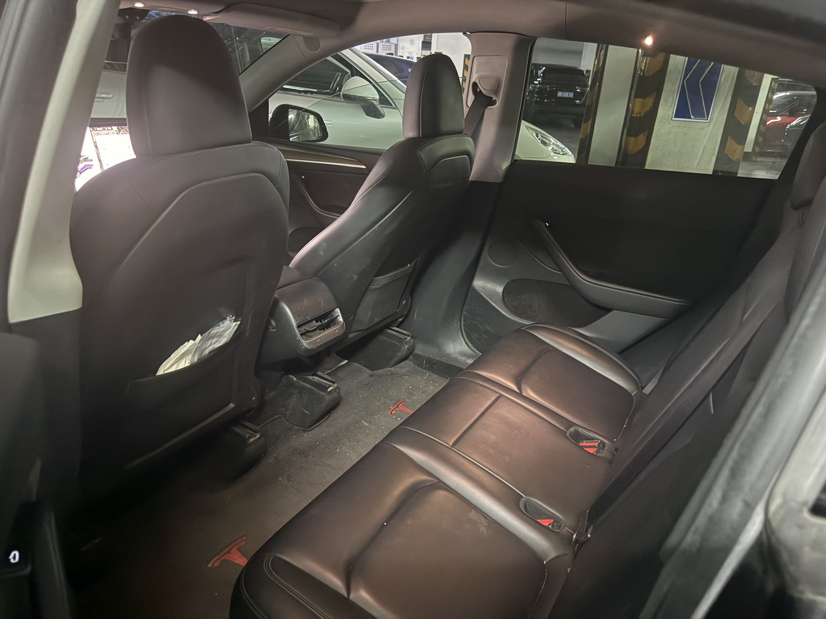 Tesla Model Y 2022 #5 Tesla Model Y 2022 car image #5