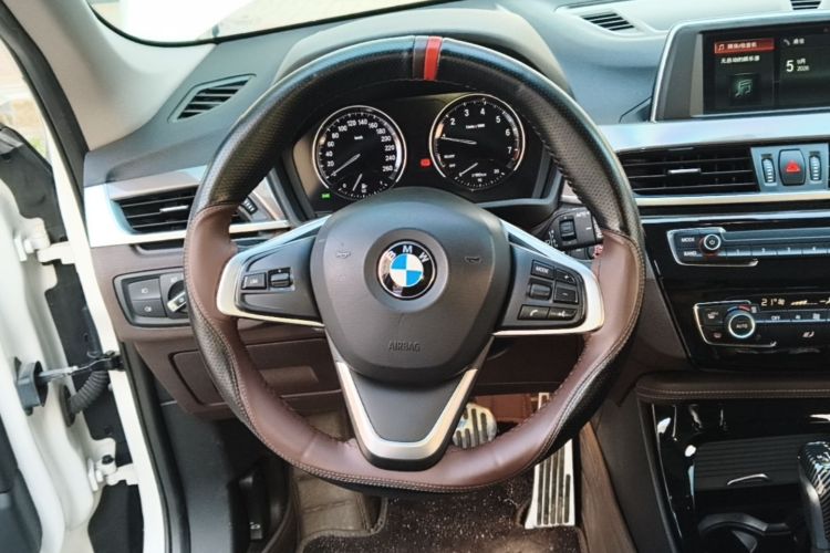 BMW X1 2018 #11 BMW X1 2018 immagine di auto #11