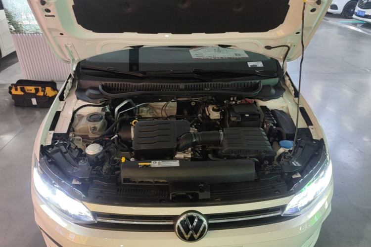 Volkswagen Polo 2023 #20 Volkswagen Polo 2023 صورة سيارة #20