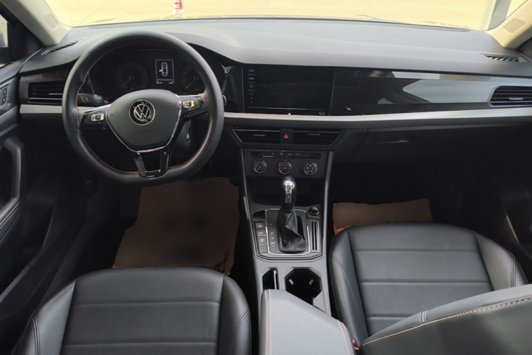 Volkswagen Lavida 2020 car image #10