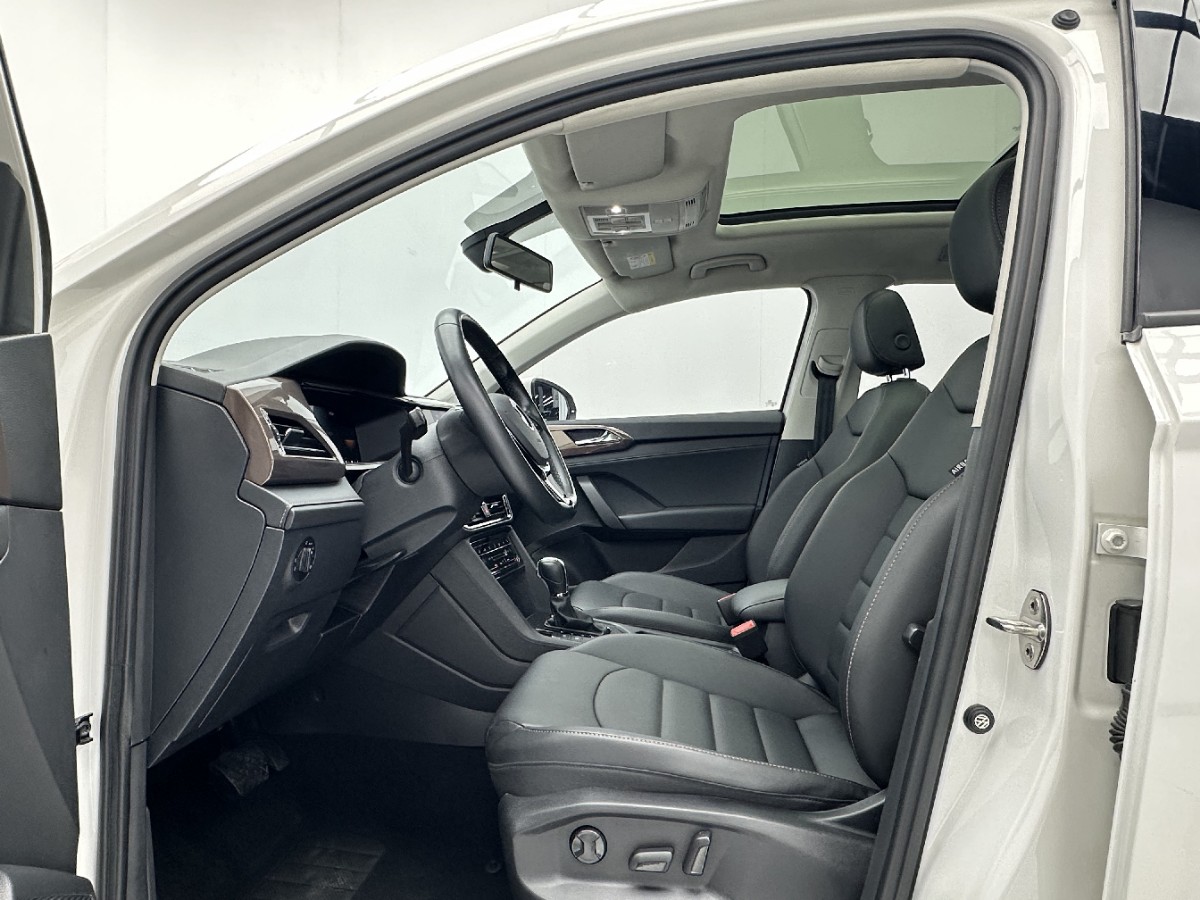 Volkswagen Tharu 2022 car image #4