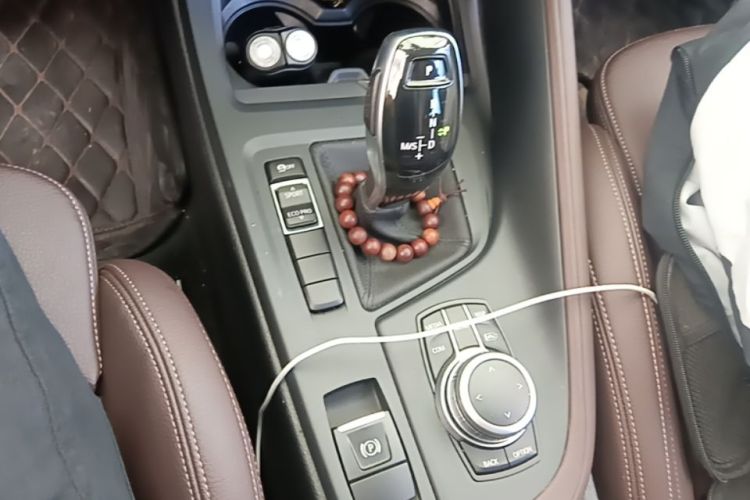 BMW X1 2023 car image #16