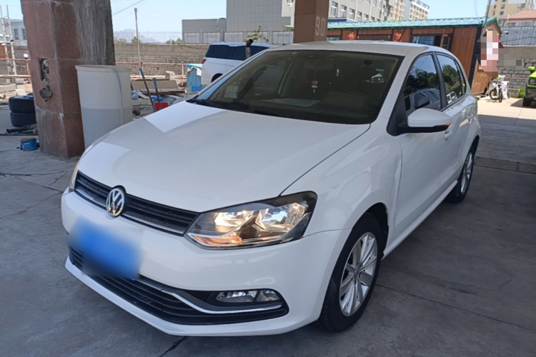 Volkswagen Polo 2016 image de voiture #2