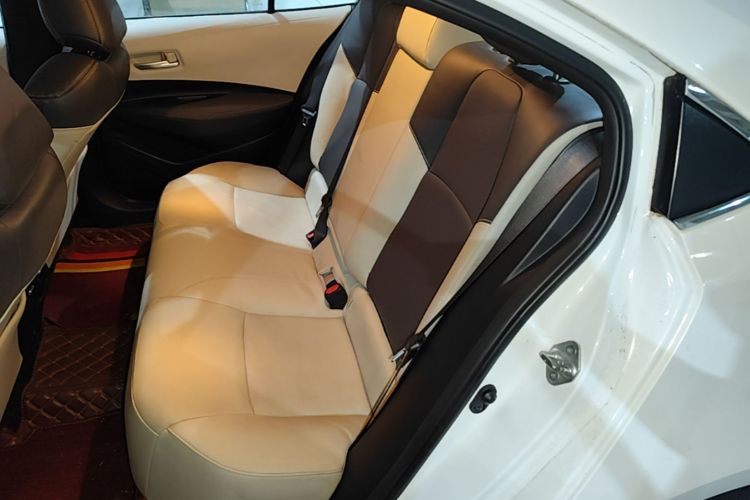 Toyota Corolla 2021 car image #12