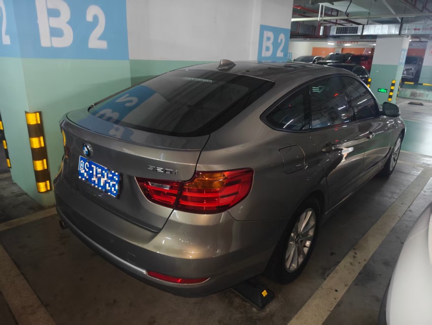 BMW 3 Series GT 2014 #5 BMW 3 Series GT 2014 car image #5