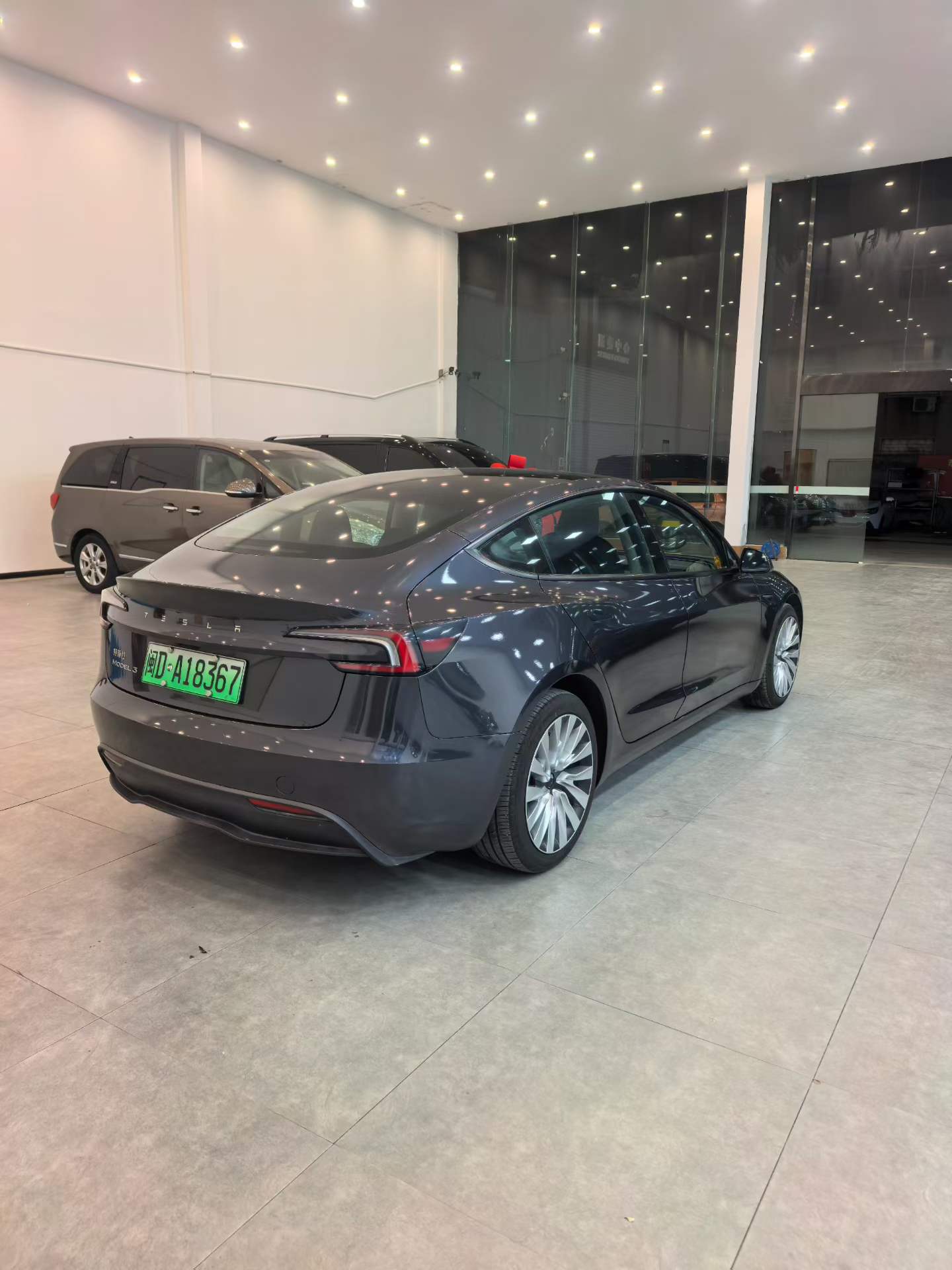 Tesla Model 3 2024 #5 Tesla Model 3 2024 car image #5