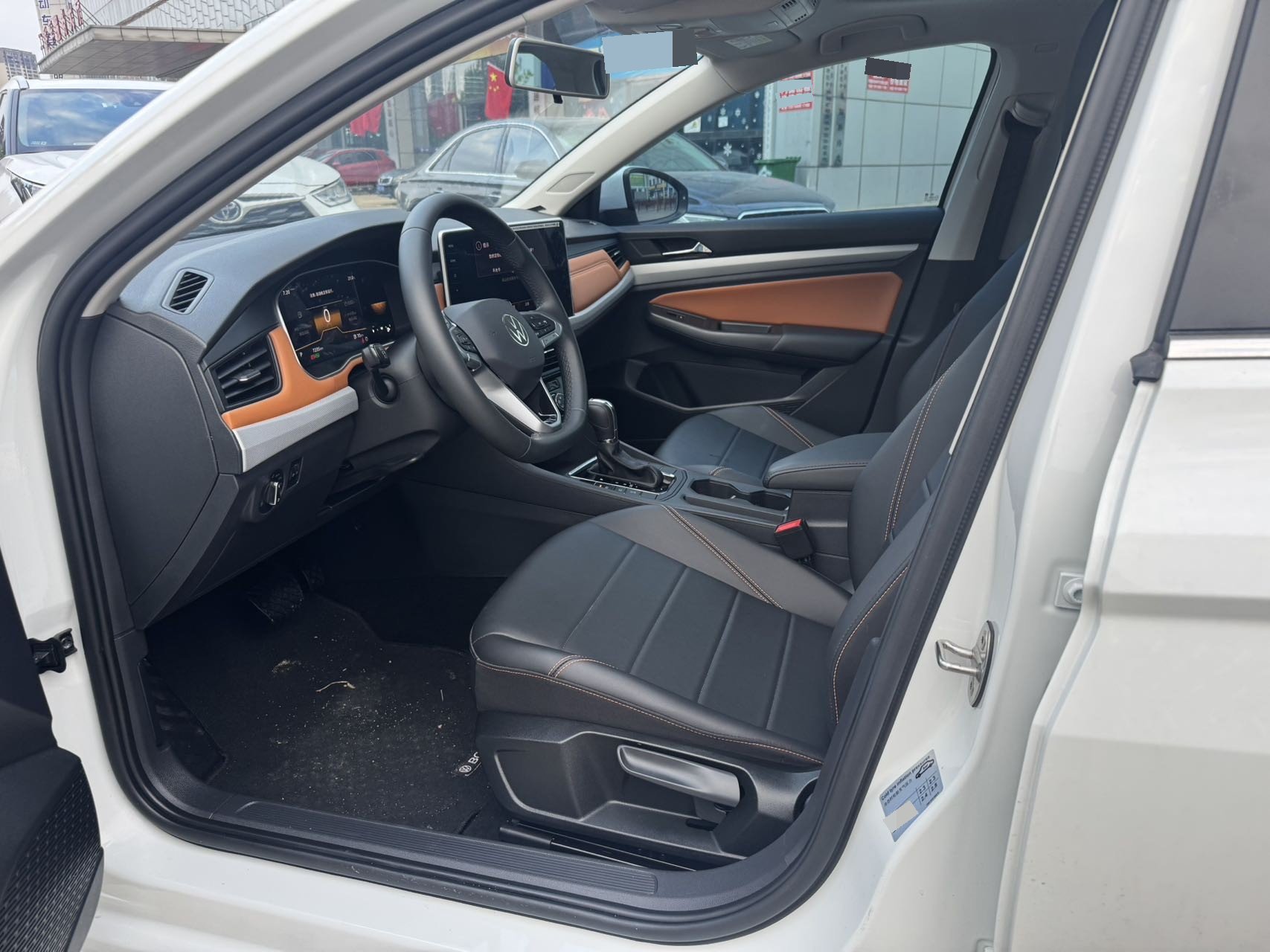 2025 car image #3