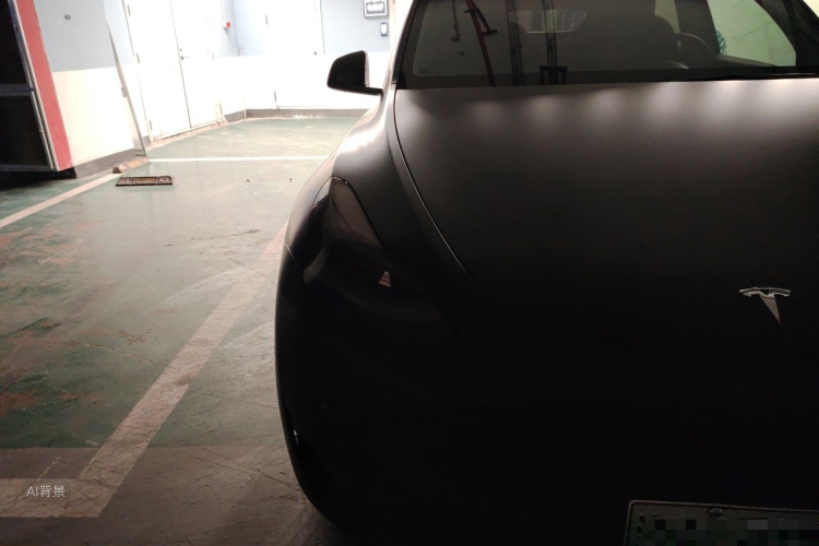 Tesla Model Y 2022 immagine di auto #8