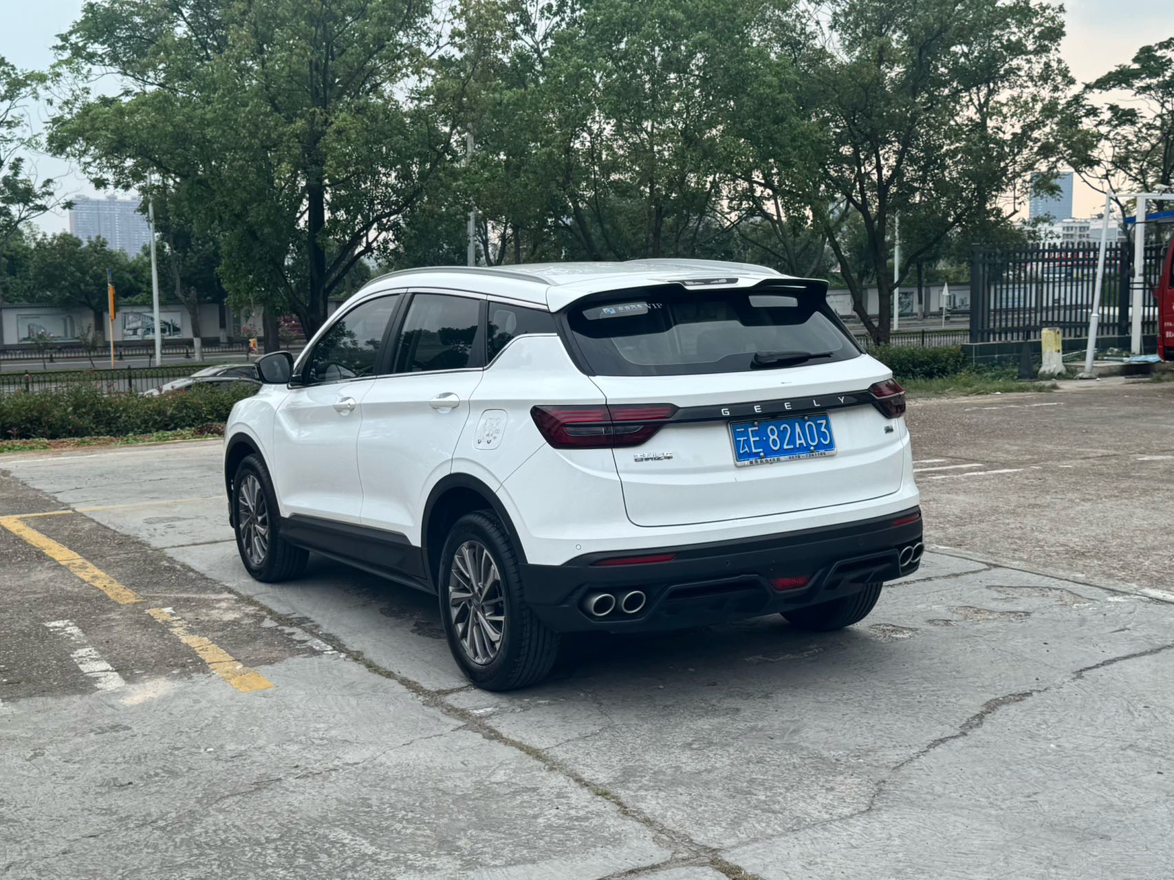 GEELY Coolray 2023 #6 GEELY Coolray 2023 imagem de carro #6
