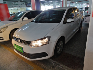 Volkswagen Polo 2019 car image 