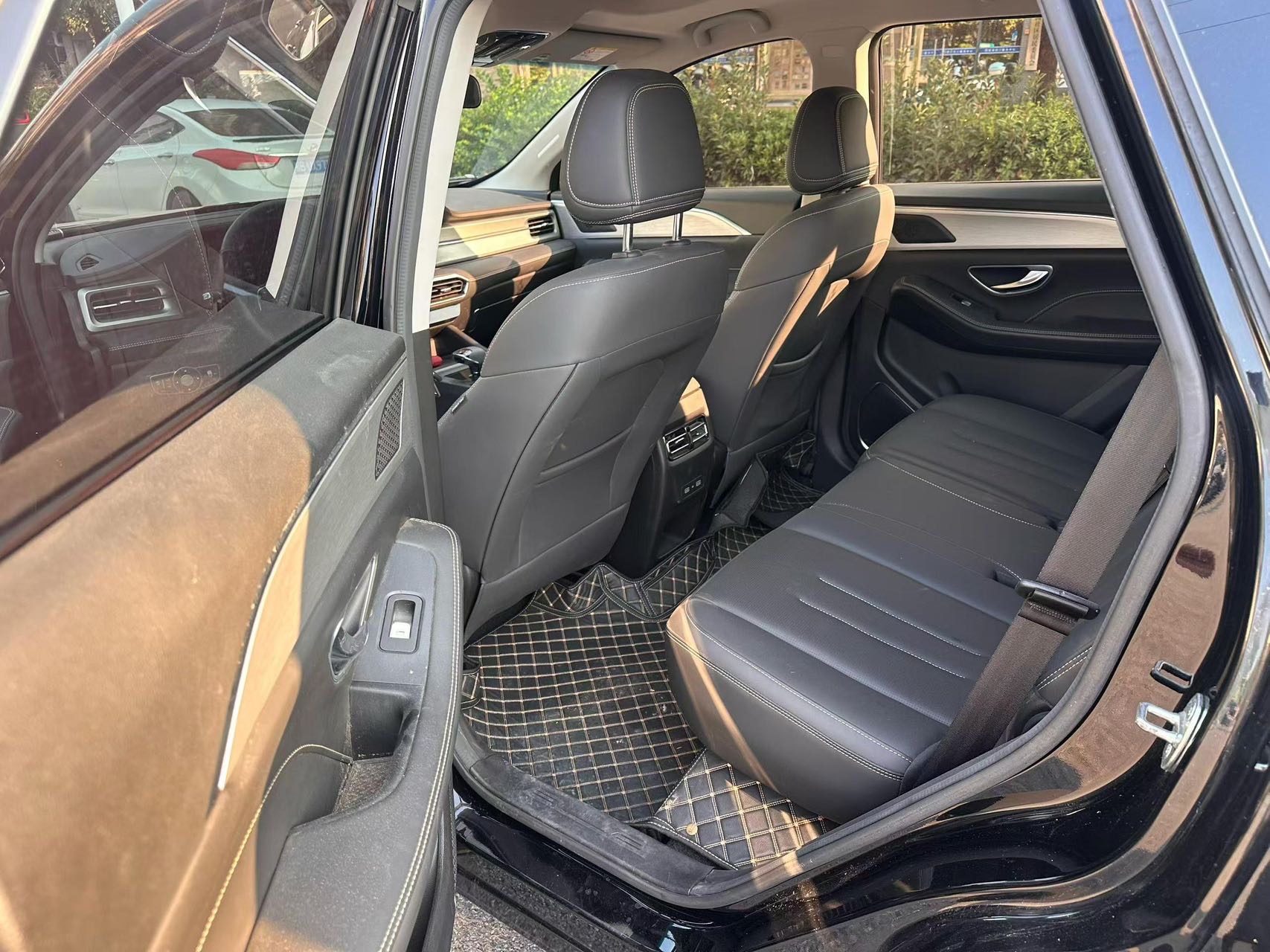 Jetour X90 PLUS 2023 car image #7