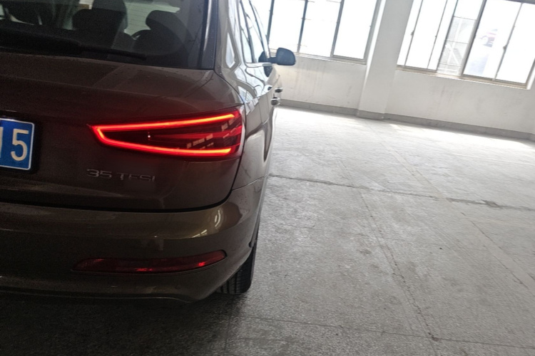 Audi Q3 2015 #8 Audi Q3 2015 car image #8