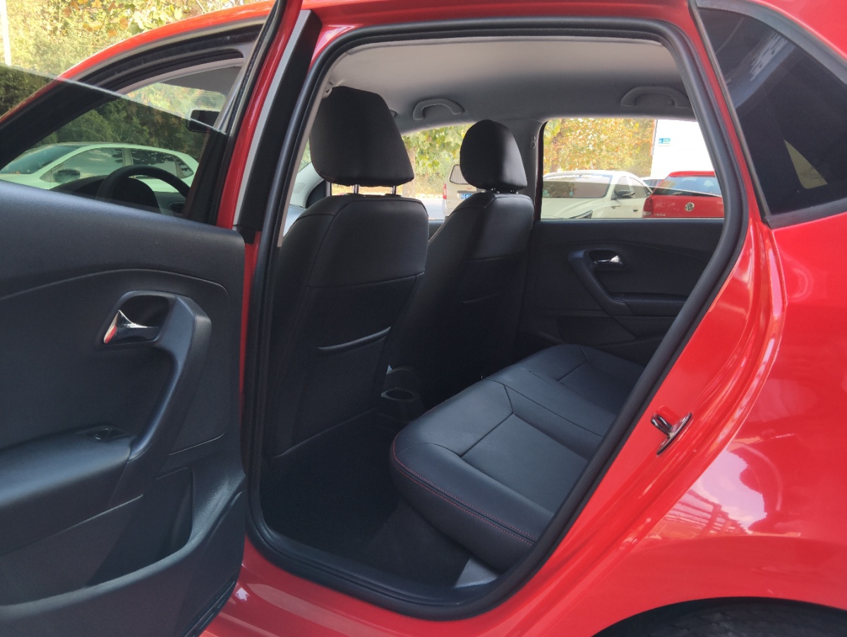 Volkswagen Polo 2017 #11 Volkswagen Polo 2017 car image #11