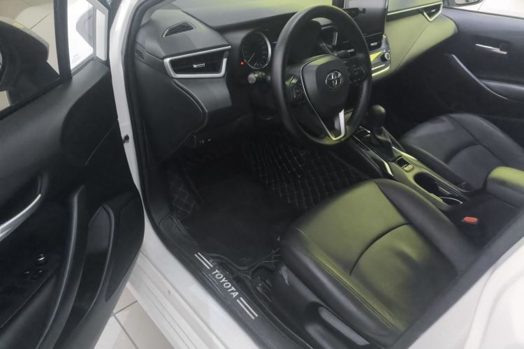 Toyota Corolla 2020 car image #13