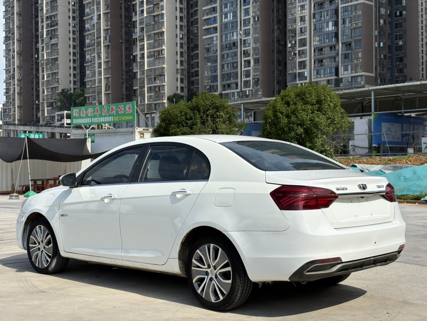 GEELY Emgrand New Energy 2018 صورة سيارة #4