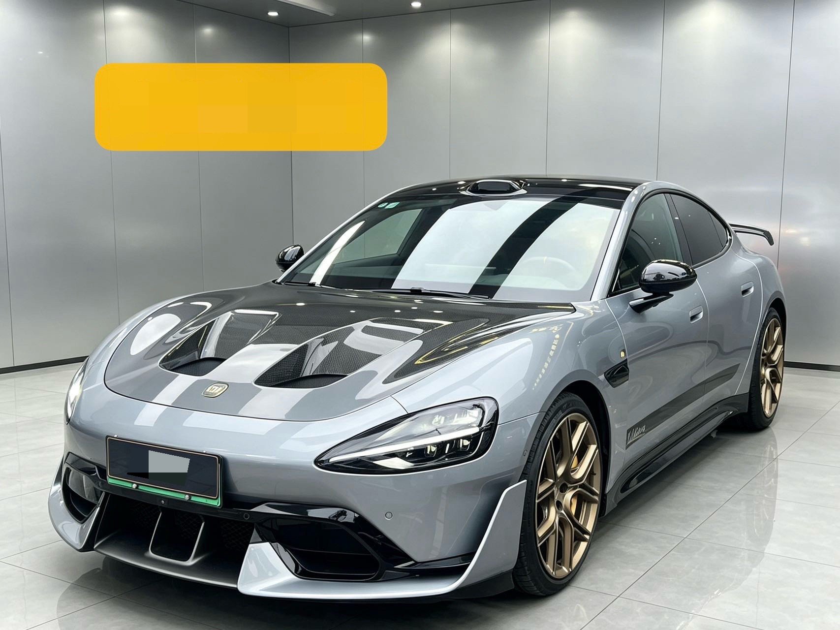 MI SU7 Ultra 2025 car image 