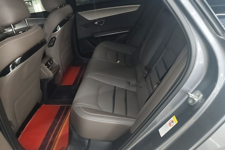 BYD Han 2022 car image #17