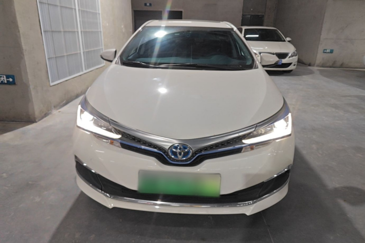 Toyota Corolla Hybird E+ 2021 immagine di auto #3