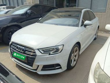 Audi A3 2017 Audi A3 2017 immagine di auto