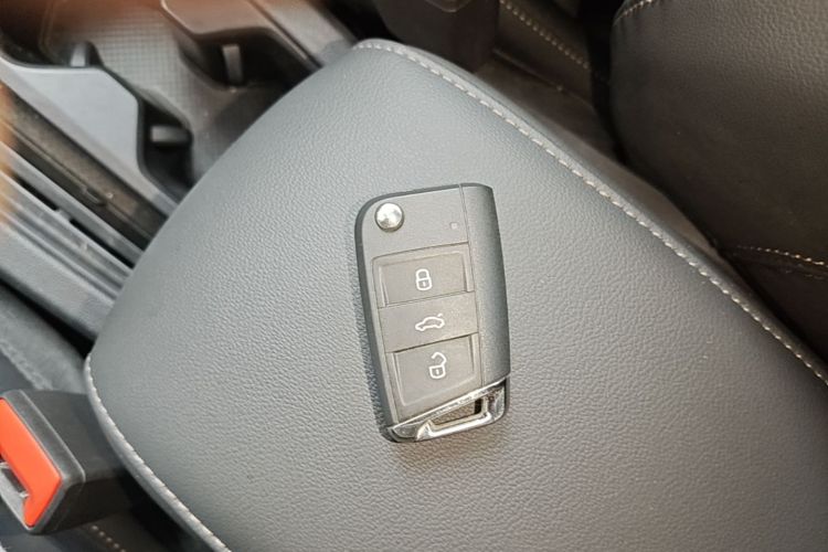 Volkswagen Tharu 2019 #9 Volkswagen Tharu 2019 car image #9