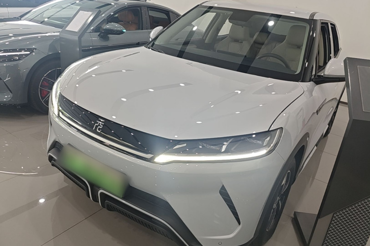 BYD YuanUP 2024 image de voiture #2