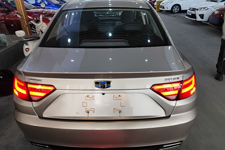 GEELY Emgrand GL 2018 immagine di auto #6