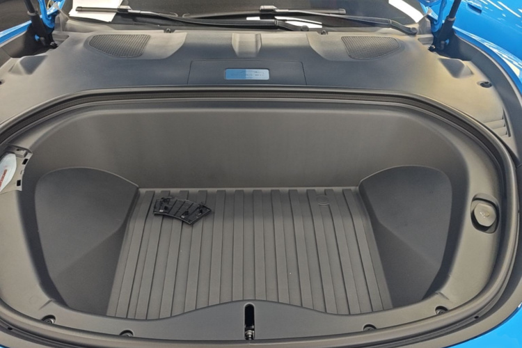 2026 #20 2026 immagine di auto #20