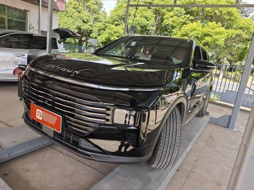 Jetour X70 PLUS 2024 car image 
