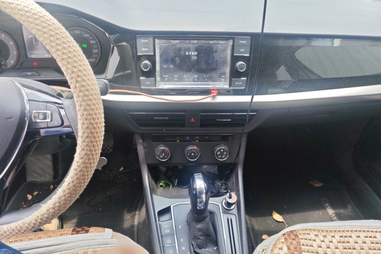 Volkswagen Lavida 2019 #17 Volkswagen Lavida 2019 car image #17