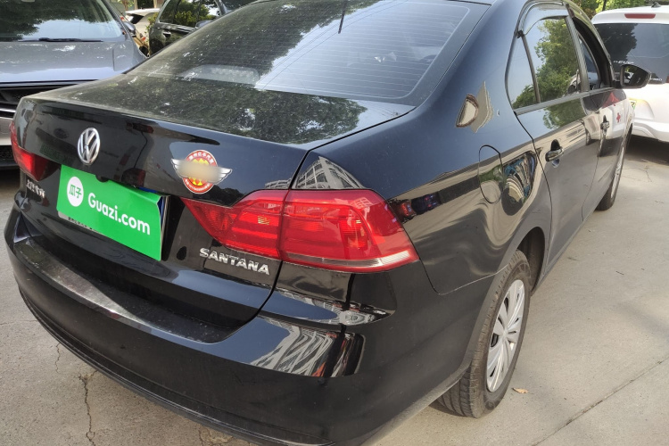 Volkswagen Santana 2021 صورة سيارة #8