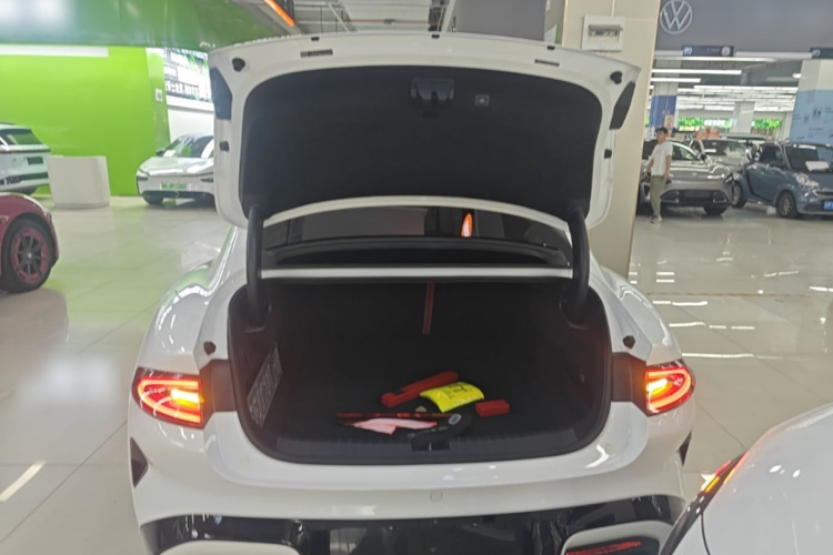 MI SU7 2024 car image #19