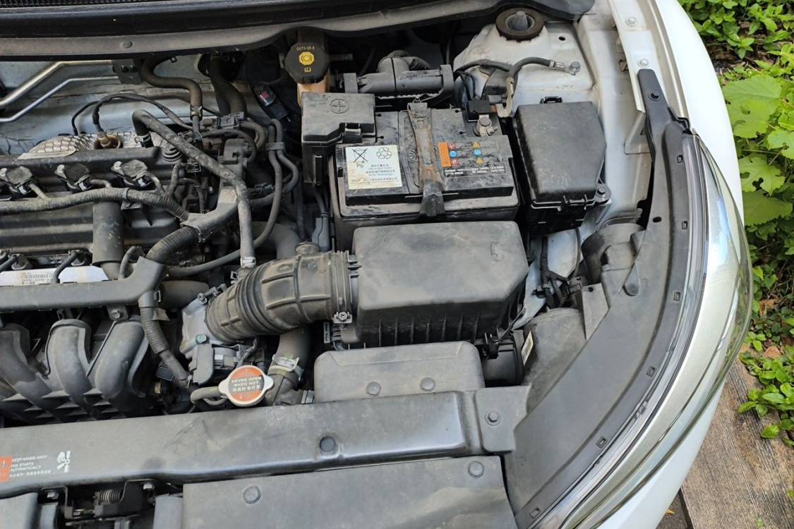Kia KX1 2020 car image #12