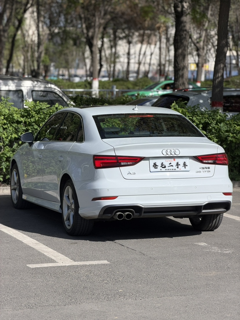 Audi A3 2018 car image #7