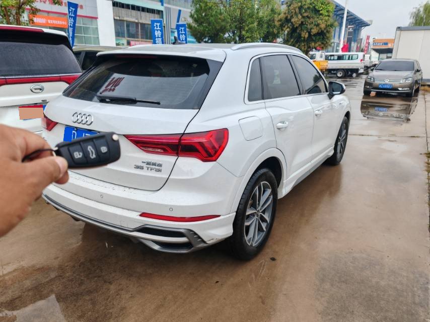 Audi Q3 2022 #4 Audi Q3 2022 изображение автомобиля #4