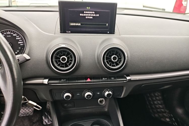 Audi A3 2020 car image #21