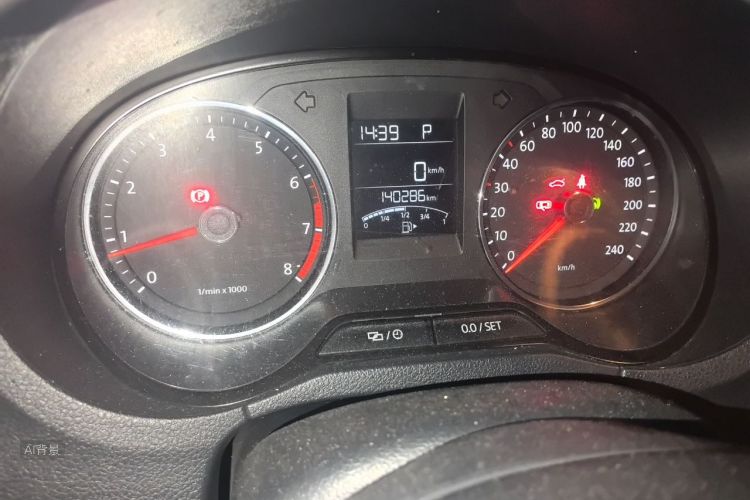 Volkswagen Polo 2015 car image #14