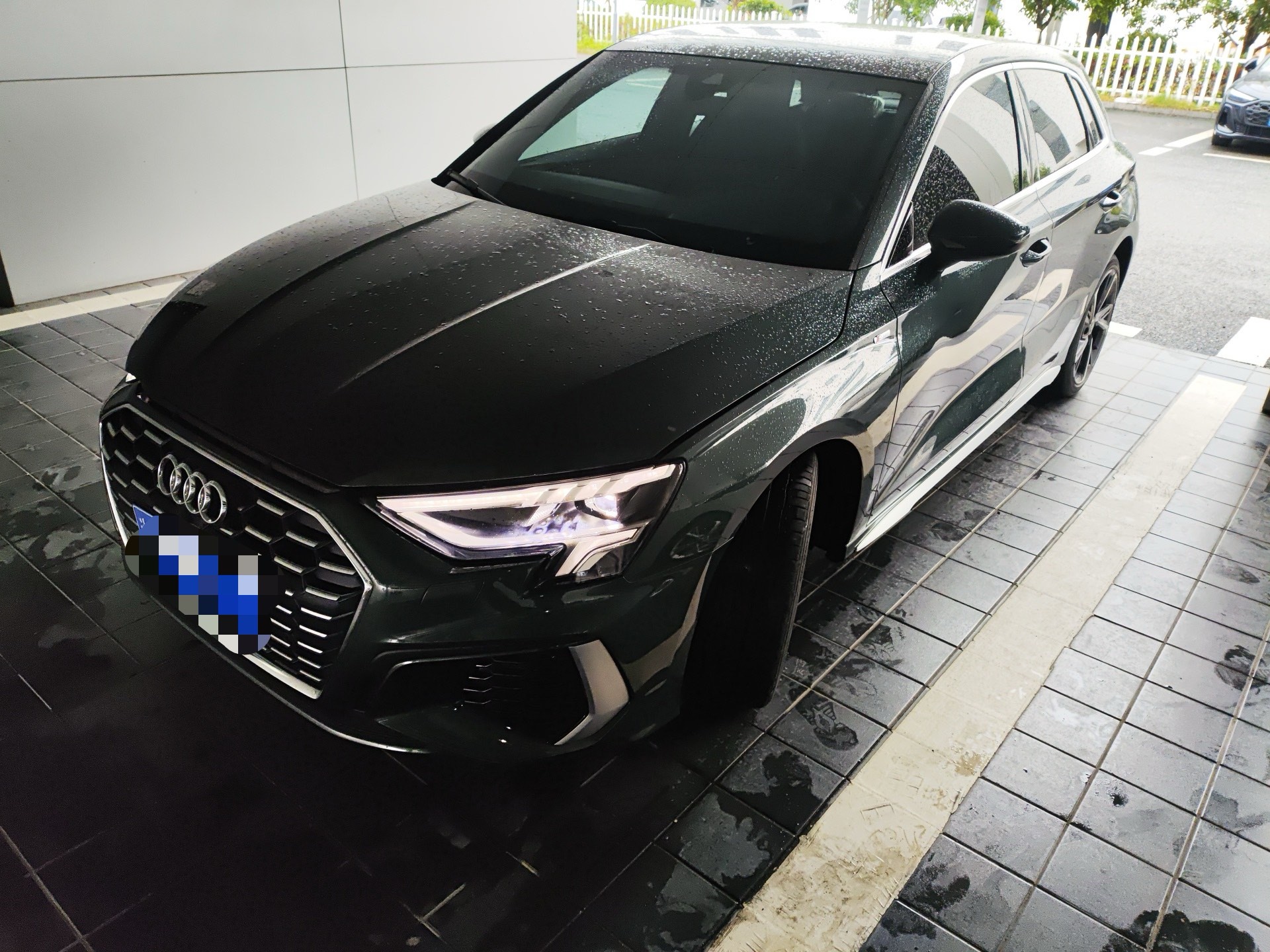 2022 2022 car image