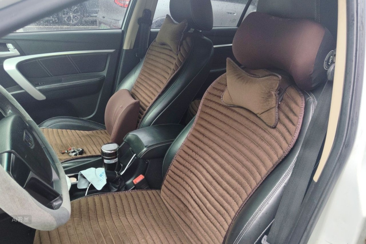 GEELY Emgrand 2017 car image #17