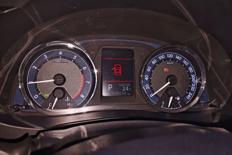 Toyota Corolla 2016 car image #12