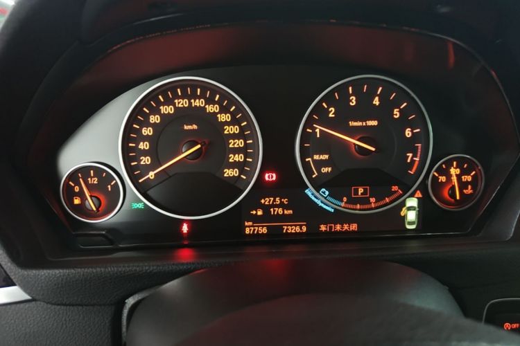 BMW 3 Series 2017 #12 BMW 3 Series 2017 car image #12