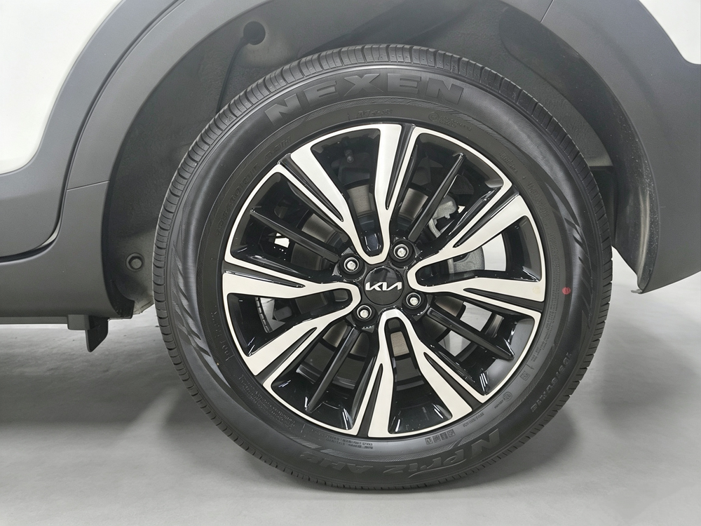 Kia KX1 2025 car image #9