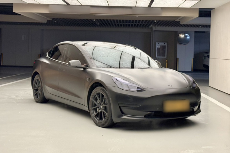 Tesla Model 3 2023 car image #7