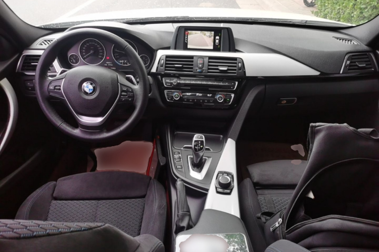 BMW 3 Series 2017 #10 BMW 3 Series 2017 car image #10