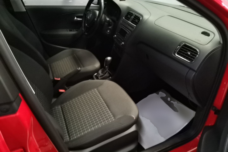 Volkswagen Polo 2017 #24 Volkswagen Polo 2017 car image #24