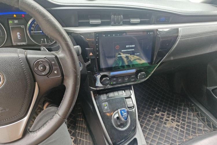 Toyota Corolla 2017 #13 Toyota Corolla 2017 car image #13
