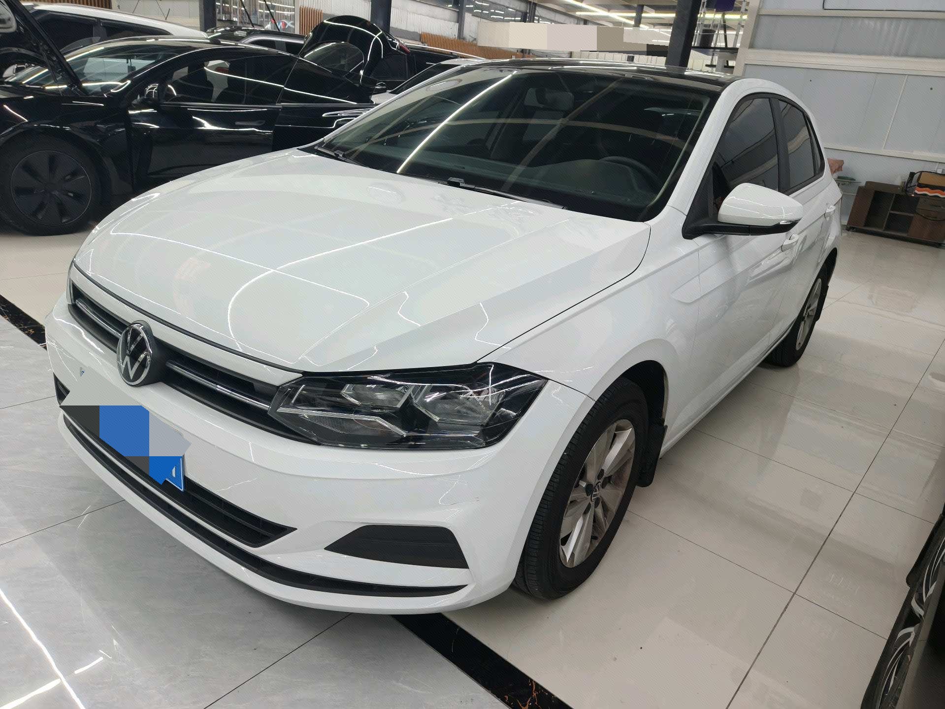 Volkswagen Polo 2023 car image 