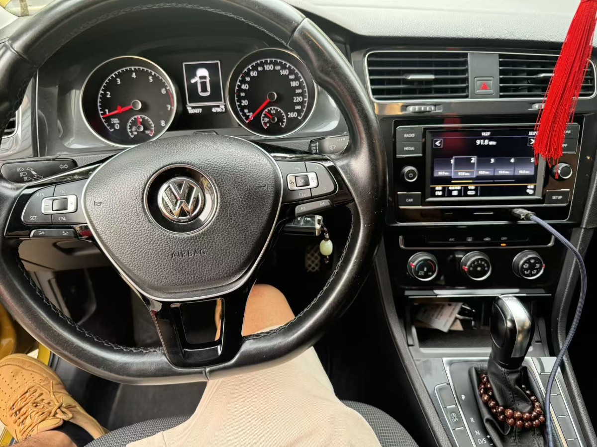 Volkswagen Golf 2018 #6 Volkswagen Golf 2018 صورة سيارة #6