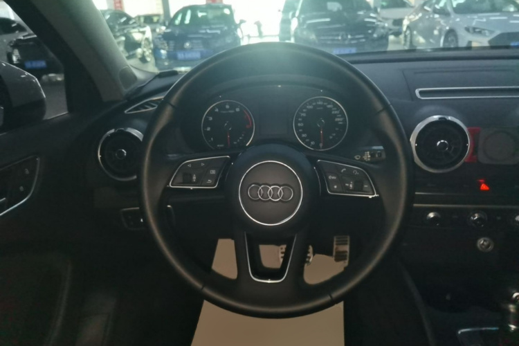 Audi A3 2017 car image #15